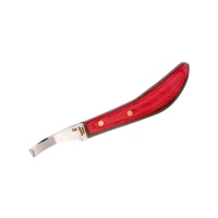 Coltello per mascalcia Zac con lama curva destra - Bassoli
