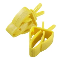Pinza colorata per il cibo uccelli - Ferplast PA 4751