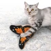 KONG gioco farfalla Crackles Flutterz per gatti in peluche nero e arancione
